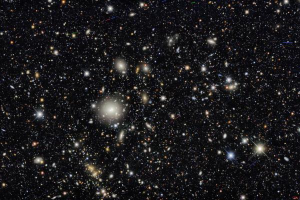 What Is the Difference Between Dark Matter and Dark Energy? - Differences between dark energy and dark matter