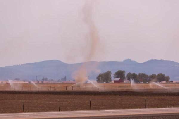 What are Lithometeors? - Dust devils
