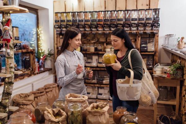 What Does It Mean to Live Zero Waste? - How to start living a zero waste lifestyle?