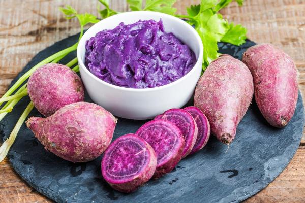 Different Types of Sweet Potato - Purple or blue sweet potatoes