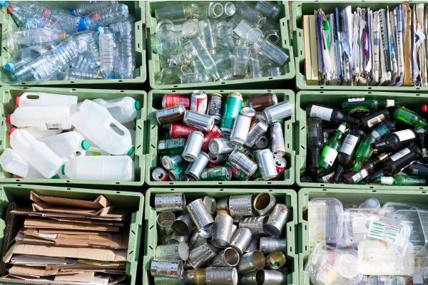 Different Types of Waste - Types of waste according to their biodegradability