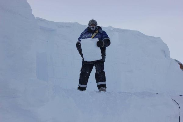 The Most Extreme Cold Places on Earth - Vostok Base (Antarctica)