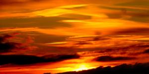 What Causes a Red Sunset or Sunrise?