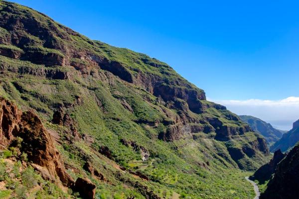 What Is a Ravine in Geography?