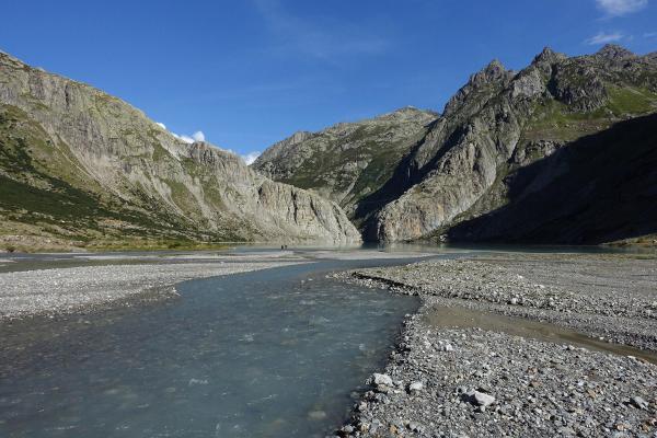 What Is an Alluvial Plain? - Definition and Characteristics - What is an alluvial plain?