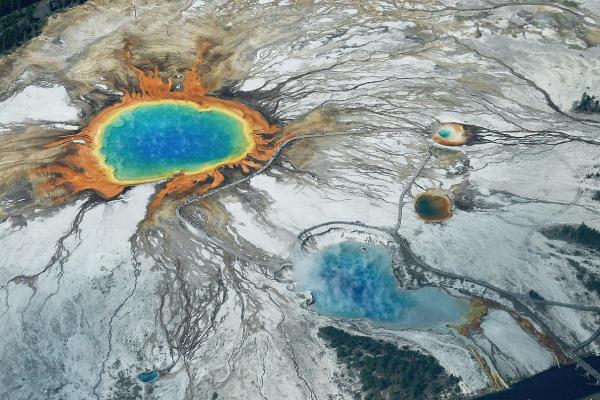 What Is a Supervolcano in Geography? - Yellowstone Caldera (USA)
